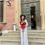 Laureata magistrale in MEDICAL BIOTECHNOLOGY e studentessa di MEDICINA E CHIRURGIA, disponibile per ripetizioni in materie scienti